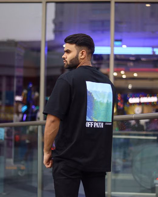 Camiseta Oversized Preta Estampada